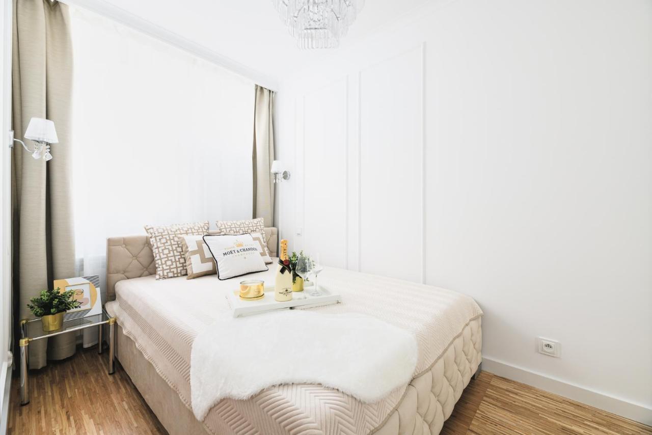 Glam & Modern By Cooee Apartments Warsawa Bagian luar foto